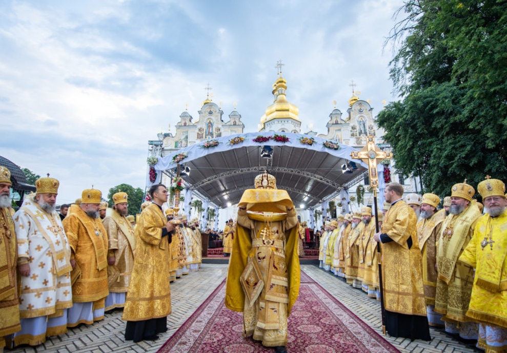Митрополит Иларион: День Крещения Руси — это праздник всей многомиллионной Русской Православной Церкви 