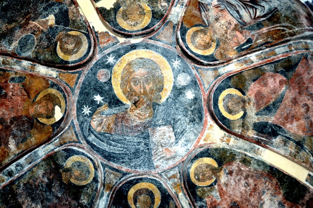 Христос Пантократор (Вседержитель). Фреска купола церкви Святого Димитрия (Митрополия) в Мистре, Греция