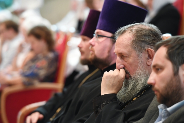 Митрополит Иларион прокомментировал рост числа разводов в семьях священников 