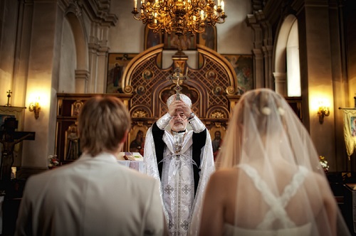 Можно ли православному венчаться с христианином другой конфессии? 