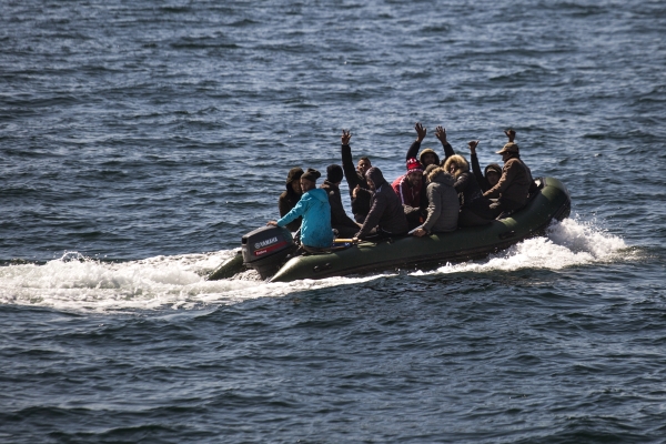 Судно с нелегальными мигрантами, направлявшееся из Африки в Испанию, было задержано при попытке незаконно пересечь Альборанское море